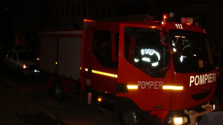 Intervenție în toiul nopții la Chișinău: Un adolescent de 15 ani ar fi încercat să-și pună capăt zilelor