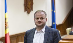 Roman Roșca, ales președinte al Comisiei parlamentare pentru reintegrarea Republicii Moldova