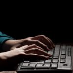 Patru persoane din cadrul unui grup criminal afiliat organizației criminale „Kitaeț”, trimise în judecată
