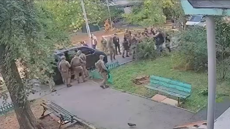 VIDEO Operațiune împotriva unui presupus complot rusesc, transformată în schimb de focuri între serviciile Ucrainei