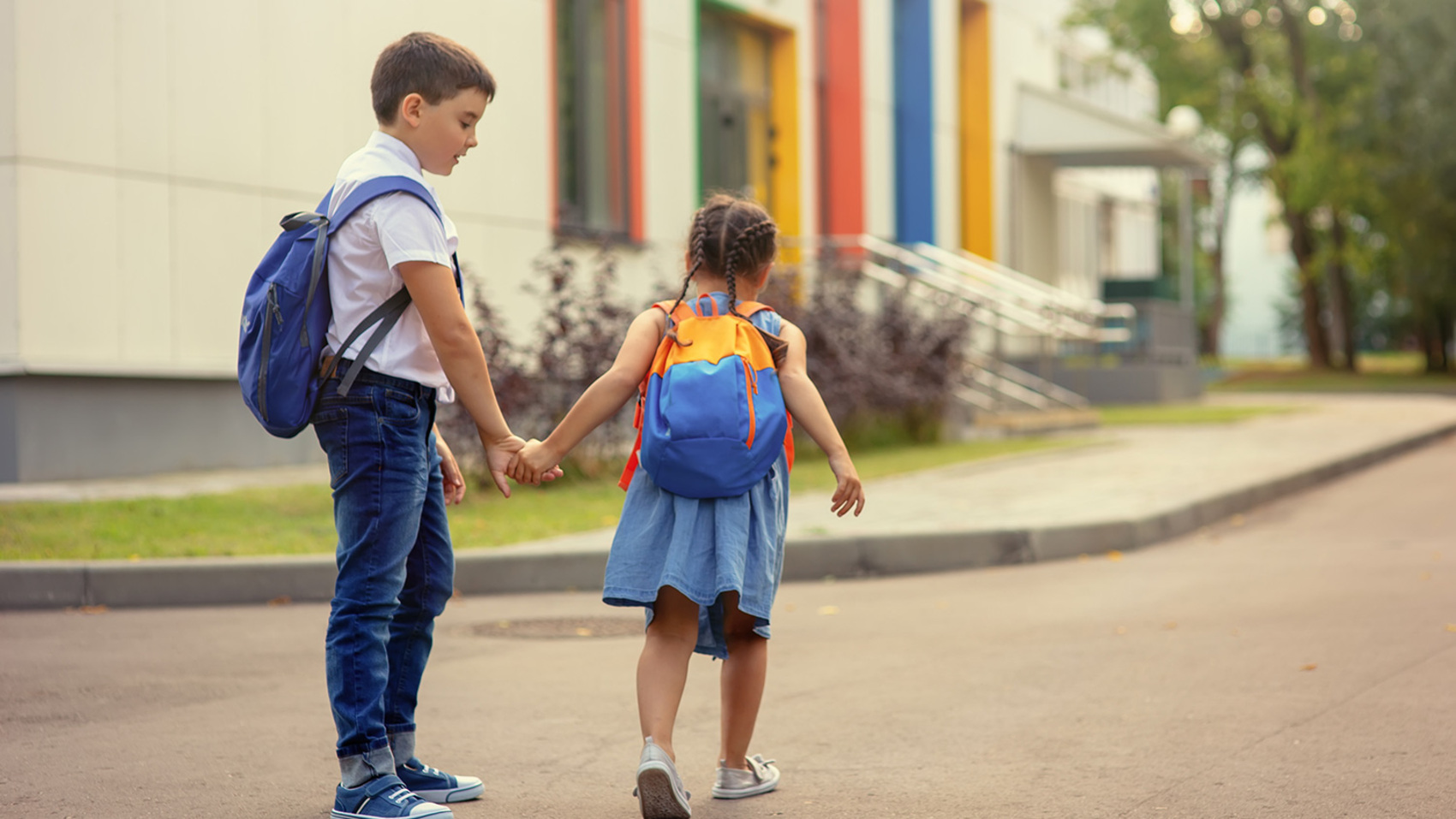 Dispar direcțiile raionale de învățământ: Parlamentul a votat în lectura a doua reforma „Restart în educație”