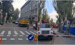 Trafic suspendat pe strada Armenească din Chișinău. Ce se întâmplă