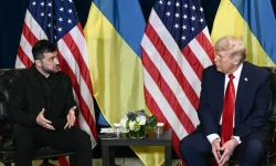 Bloomberg: Trump i-a propus lui Zelenski să se întâlnească cu Putin la Moscova