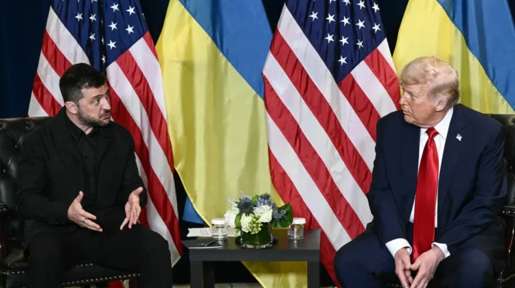 Bloomberg: Trump i-a propus lui Zelenski să se întâlnească cu Putin la Moscova