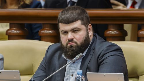 VIDEO Deputatul PSRM Grigorii Uzun renunță la cursa pentru funcția de bașcan al Găgăuziei: Motivul invocat