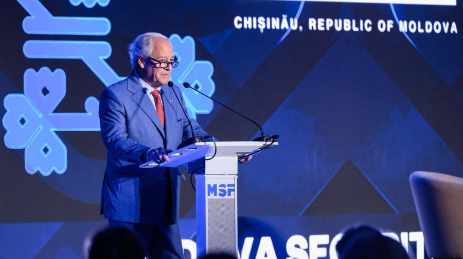 Ambasadorul SUA, mesaj ferm la Chișinău: Sprijinim democrația, independența și suveranitatea Moldovei