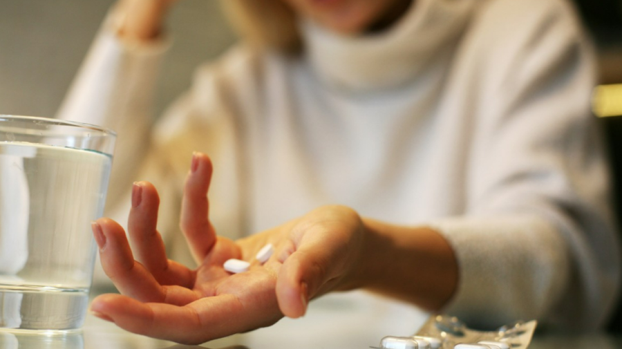 Peste 15 mii de moldoveni au beneficiat de medicamente compensate pentru depresie, schizofrenie și demență