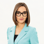 Prezentatoarea RLIVE TV, Ileana Pîrgaru, despre presiunile din jurnalism: Nu m-au făcut niciodată să cedez
