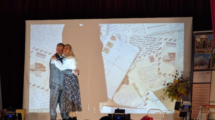 „Scrisori din Milano”, spectacol dedicat aniversării lui Iacob și Svetlana Burghiu, prezentat la Rîșcani