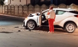 S-a întâmplat în drum spre lucru. O doctoriță a urcat beată la volan și a făcut accident