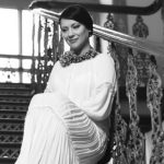 „Flori de liliac” continuă să-i păstreze vie amintirea. Interpreta Ana Barbu ar fi împlinit 67 de ani