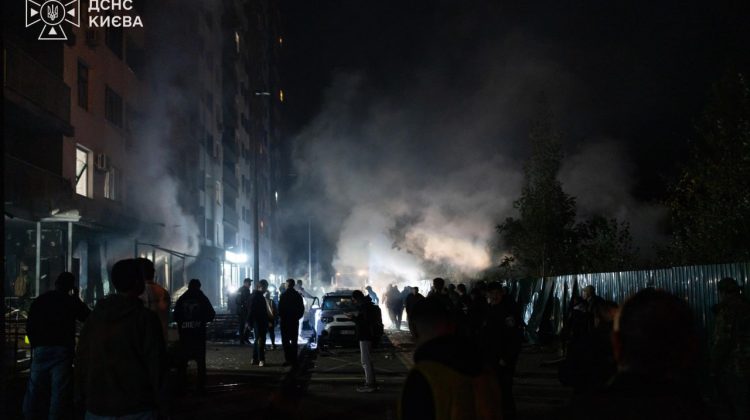 Explozii și incendii la Kiev și Odesa: Sunt răniți și clădiri avariate