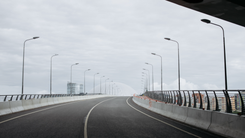 Elveţia vrea să reducă viteza maximă pe autostrăzi la 80 km/h. Motivul