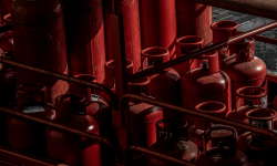 Din noiembrie, buteliile de gaz vor fi interzise în blocurile de locuințe