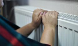 Cine va primi compensații la energie? Mașina, economiile și timpul petrecut peste hotare, în atenția autorităților