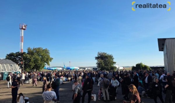 Alertă cu bombă la aeroportul din Chișinău! Pasagerii sunt evacuați