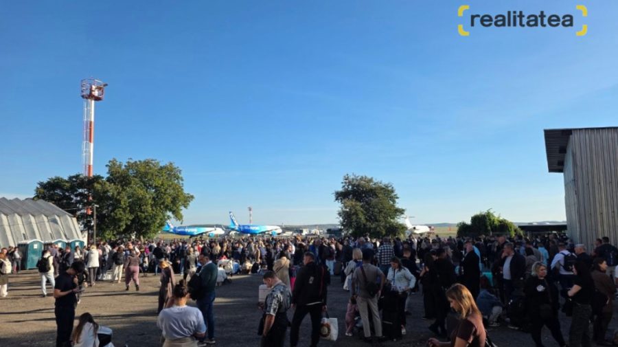 Alertă cu bombă la aeroportul din Chișinău! Pasagerii sunt evacuați