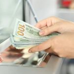 Impozitul pe dobânzile de la bancă ar putea fi dublat! Cât vei pierde din economii