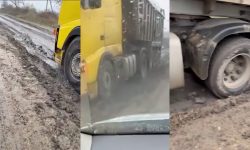 VIDEO Drumul spre Tocuz, o provocare pentru șoferi. Camioane blocate în noroi