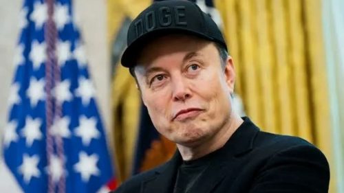 Elon Musk acuză Ucraina că încalcă condiţiile de utilizare ale serviciului Starlink