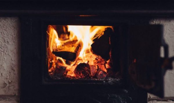 Caz tragic în raionul Sîngerei: Două persoane ar fi murit intoxicate cu monoxid de carbon