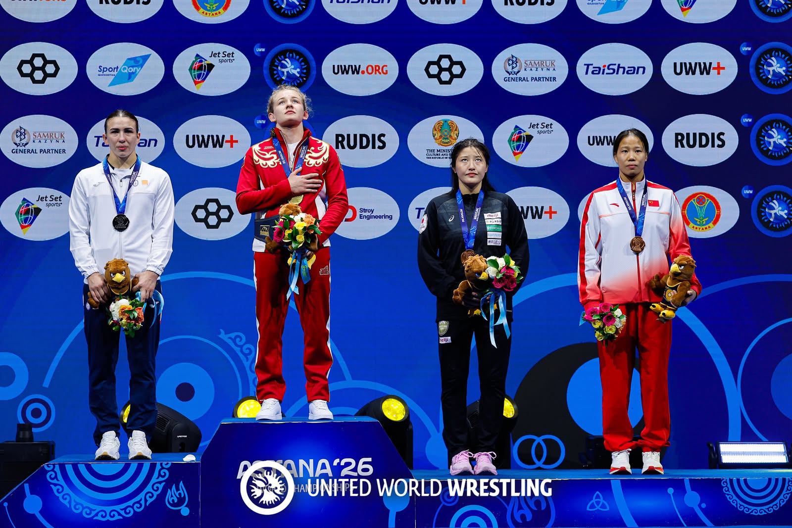 Mândria Moldovei, pe podiumul mondial! Irina Rîngaci este noua vicecampioană la lupte feminine