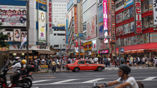 Japonia majorează taxa pentru obținerea rezidenței permanente de către cetățenii străini