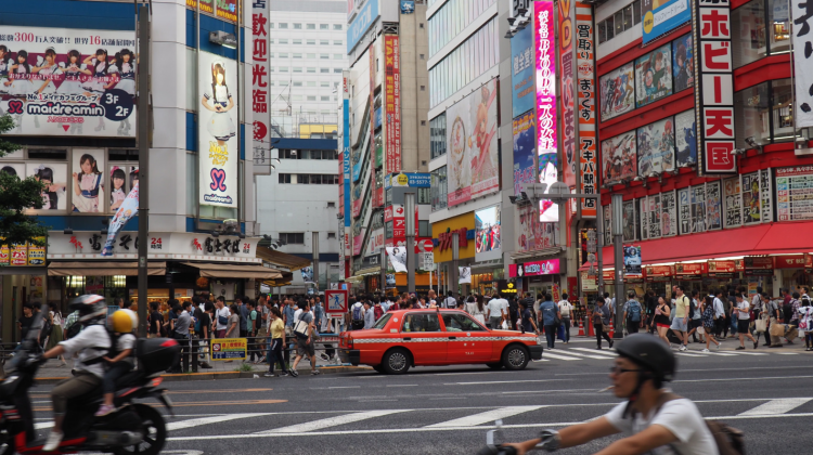 Japonia majorează taxa pentru obținerea rezidenței permanente de către cetățenii străini