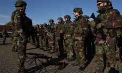 Lituania a decis: Va reintroduce serviciul militar general începând din 2032. Câți tineri vor face armata