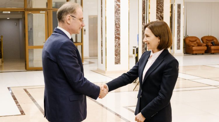 Maia Sandu și premierul României, discuții despre apărarea aeriană și securitatea regională