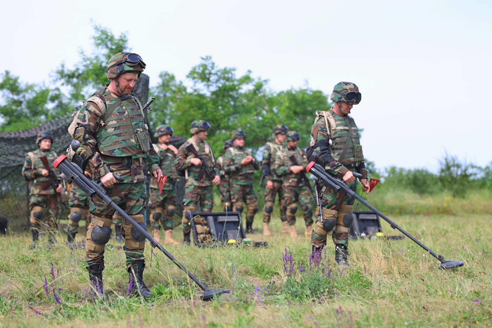 Armata Națională desfășoară exerciții cu rezerviștii la poligonul militar din Bălți