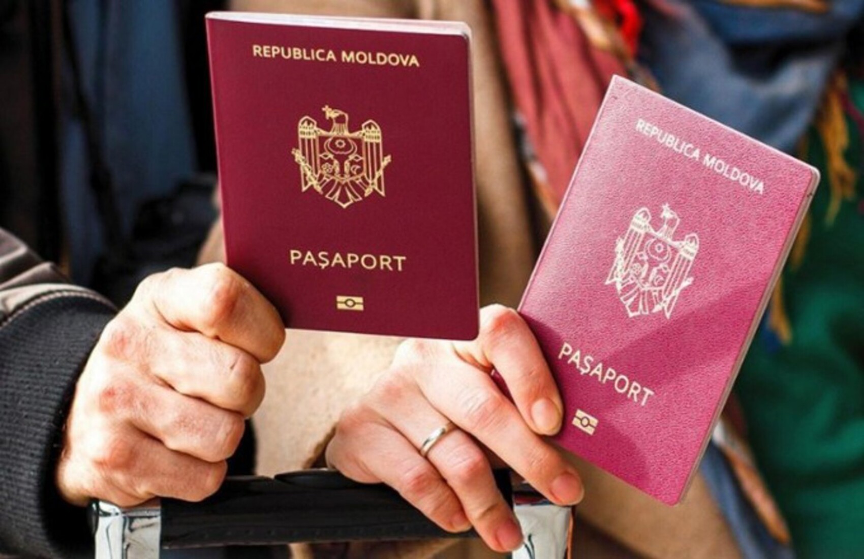 Tot mai puțini moldoveni revin acasă după emigrare: Doar unul din zece se reîntoarce
