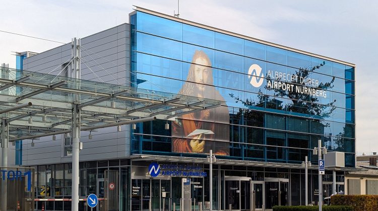 O nouă alertă în Germania: Avioane militare ar fi escortat o aeronavă civilă la aterizare în Nurnberg