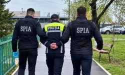 Un angajat al INSP, cercetat pentru corupere pasivă și trafic de influență, a fost plasat în arest la domiciliu