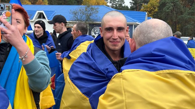 Ucraina și Rusia au făcut un nou schimb de prizonieri, în urma căruia 270 de ucraineni au revenit acasă