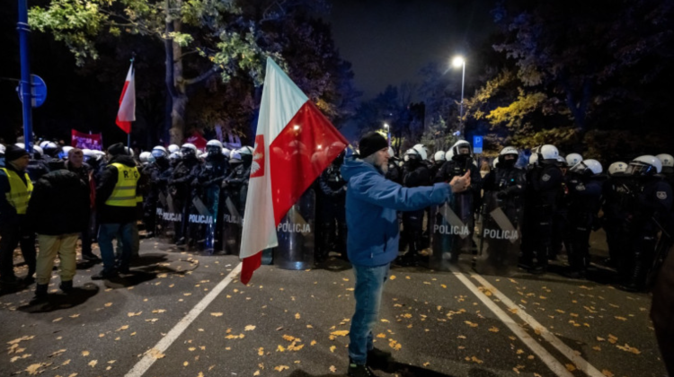 Doi ambasadori ai Poloniei, unul la București și altul la Beijing, și-au anunțat demisia pe fondul crizei politice