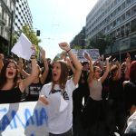 Grecia urmează exemplul Franței? Mii de elevi și profesori au ieșit la proteste