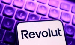 „Banii și datele clienților sunt în siguranță”: Revolut a început să-și restabilească serviciile după o pană a Google Cloud