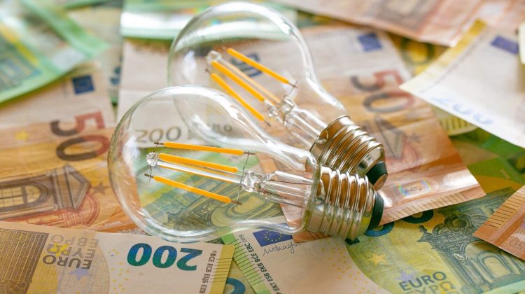 Moldova ar putea împrumuta încă 75 de milioane de euro de la Franța pentru sectorul energetic