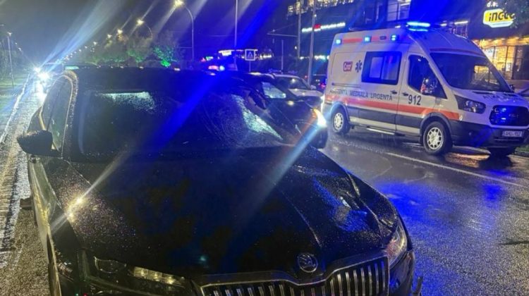 Șoferul care a tamponat mortal un pieton pe bd. Dacia, în seara de 21 octombrie, este de negăsit