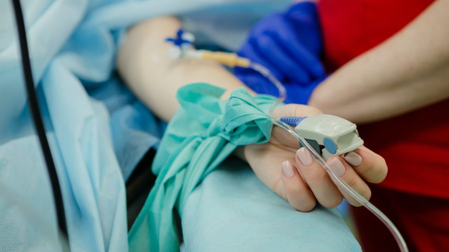 Șapte adulți și trei copii, internați în spital după focarul de toxiinfecție din Florești: Cum se simt pacienții