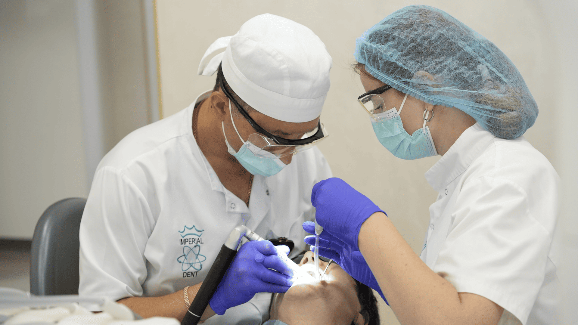 Revizia dentară de toamnă la Imperial Dent: micile probleme ascunse pe care merită să le rezolvi într-o singură vizită