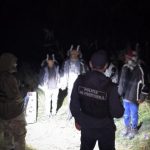 Voiau să ajungă ilegal în UE, traversând Prutul cu o barcă gonflabilă. Cinci cetățeni, reținuți