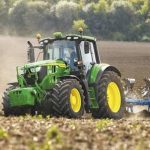 Importurile de tractoare agricole au crescut în Moldova. China și Japonia domină piața