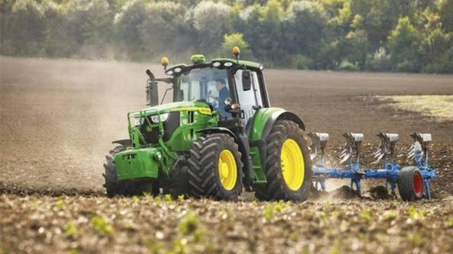 Importurile de tractoare agricole au crescut în Moldova. China și Japonia domină piața