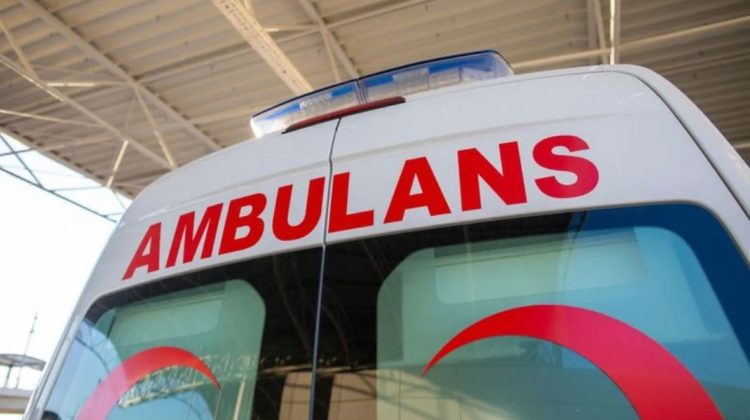 Patru oameni au murit după ce o tornadă a spulberat totul din calea sa, în sudul Turciei