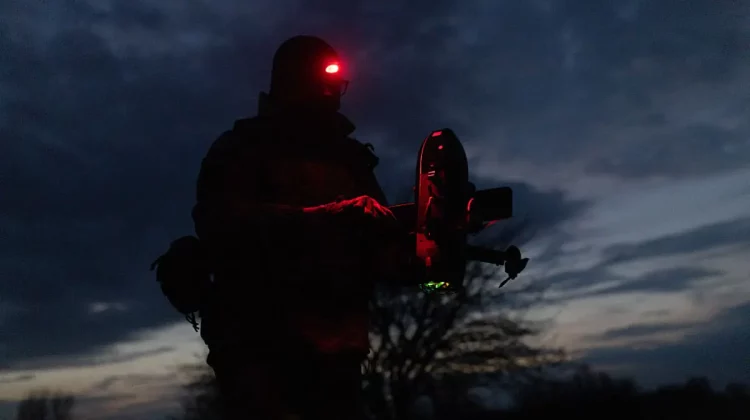 Armata ucraineană are acces „limitat” la rețeaua Starlink. Zelenski: „Ne limitează utilizarea mai multor tipuri de drone”