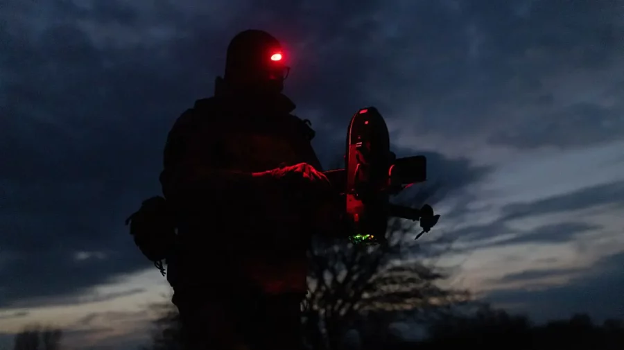 Armata ucraineană are acces „limitat” la rețeaua Starlink. Zelenski: „Ne limitează utilizarea mai multor tipuri de drone”